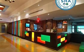 โรงแรม เดอะ ซีซันส์ กรุงเทพ หัวหมาก
